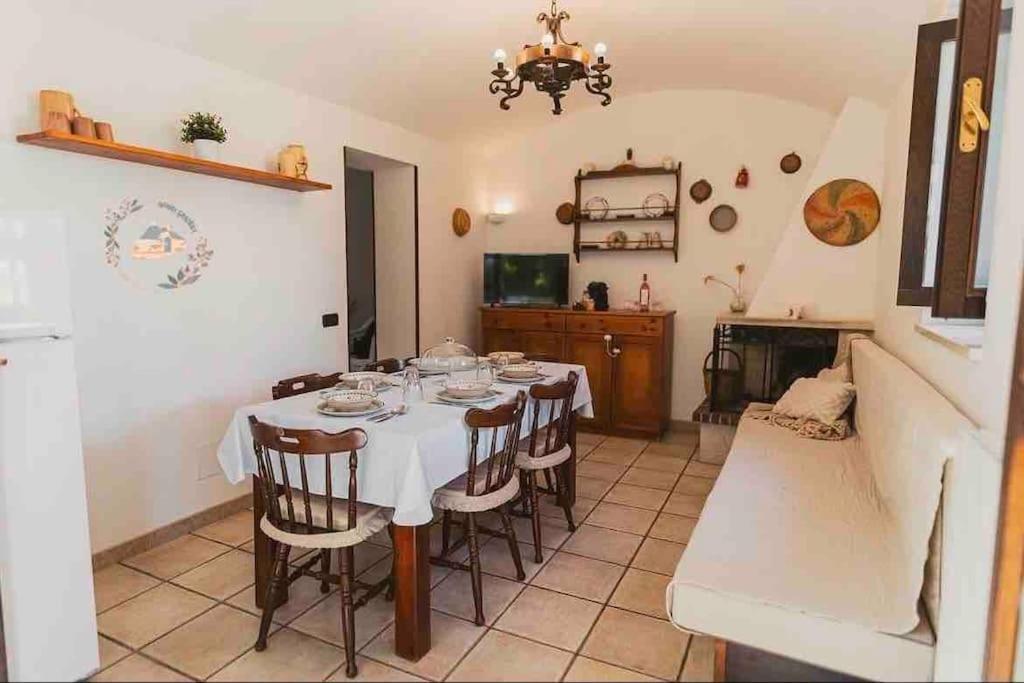 فيلا Trulli Nonna Graziella لوكوروتوندو المظهر الخارجي الصورة